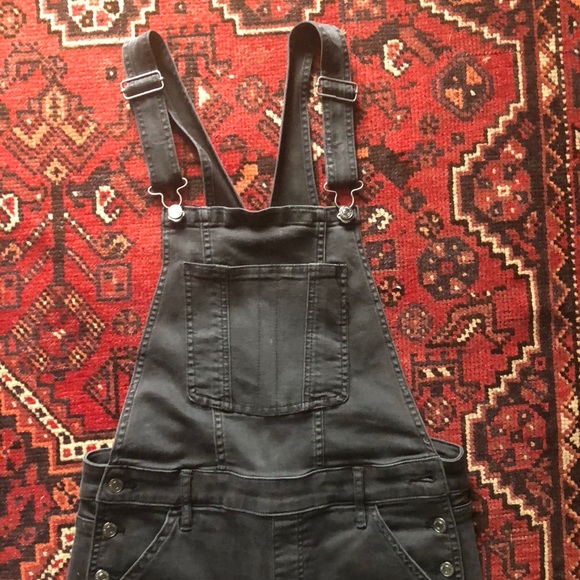 Abercrombie & Fitch Denim - Abercrombie black overalls. Size small.